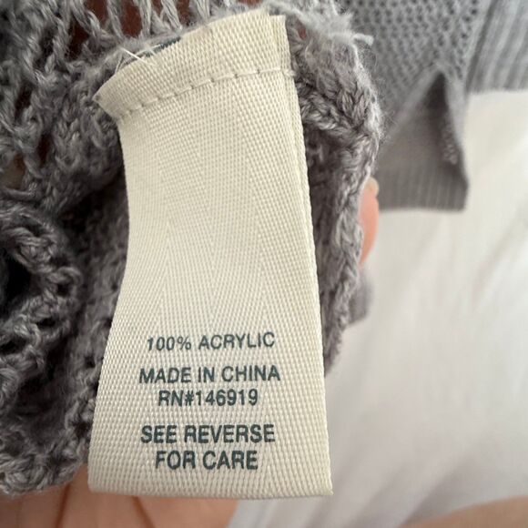 Mudd Grey Cardigan Sweater Loose Knit Front Pockets Baggy Size Junior's Small - Picture 7 of 8